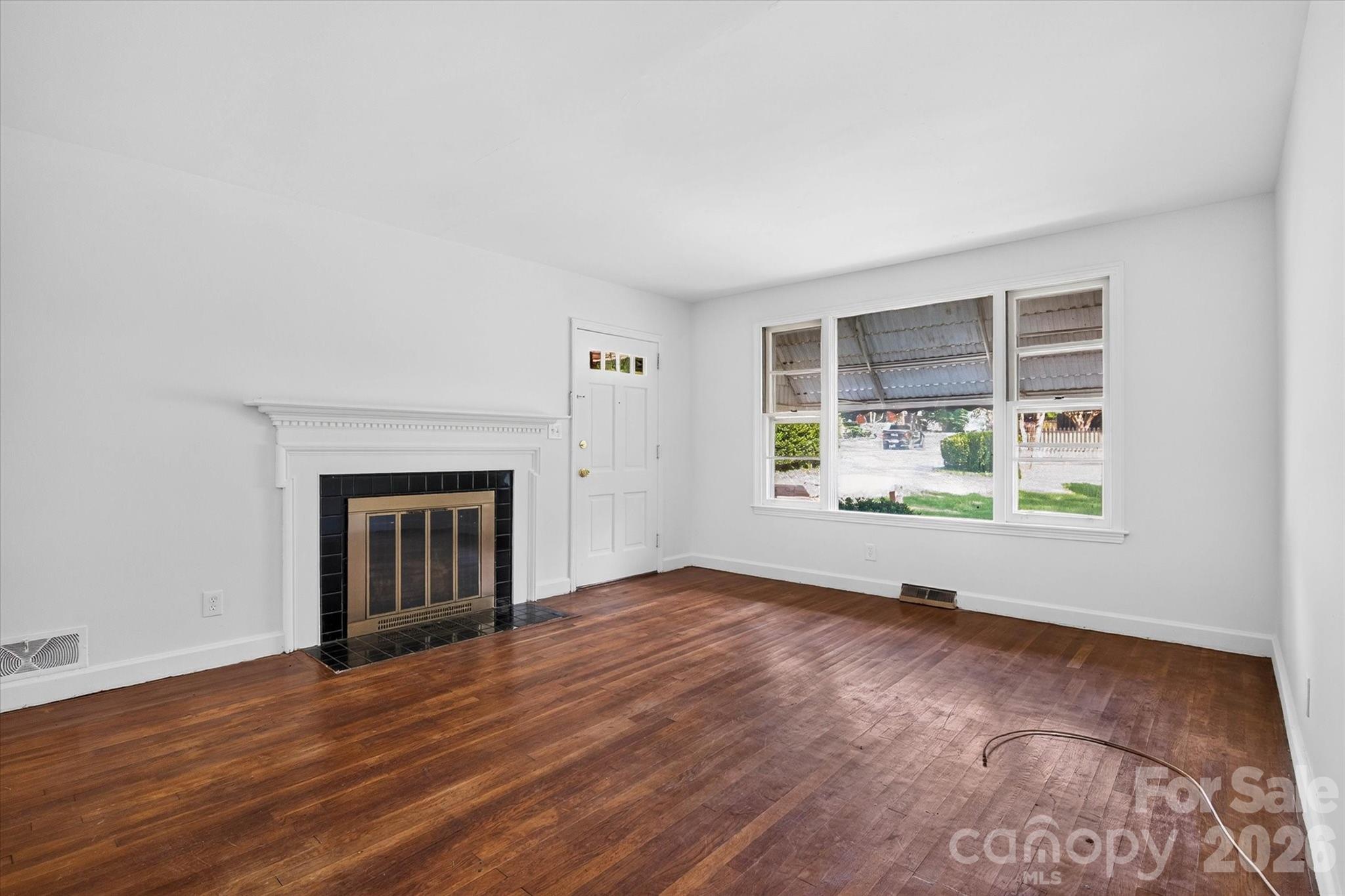 3353 Eastwood Drive
