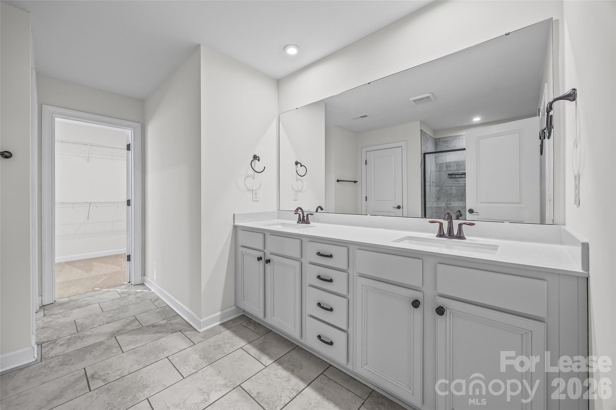 Haywyck Meadows - Residential Lease