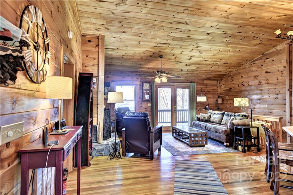 Higher Ground Ridge - Residential