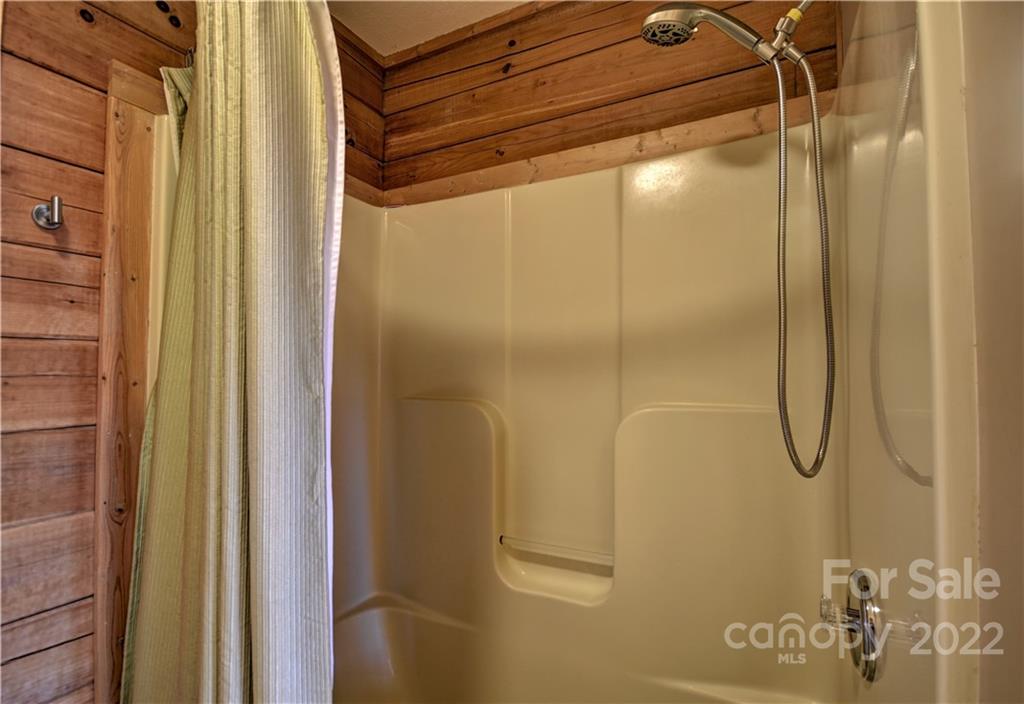 Higher Ground Ridge - Residential