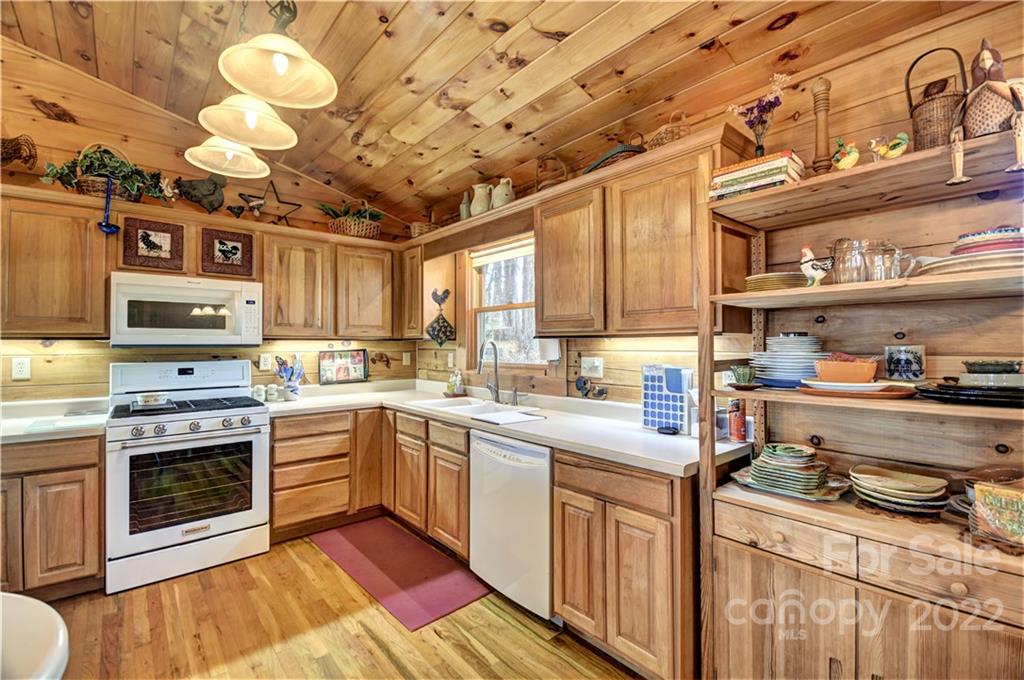 Higher Ground Ridge - Residential