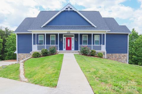 7768 Pinecone Lane Hickory NC 28602