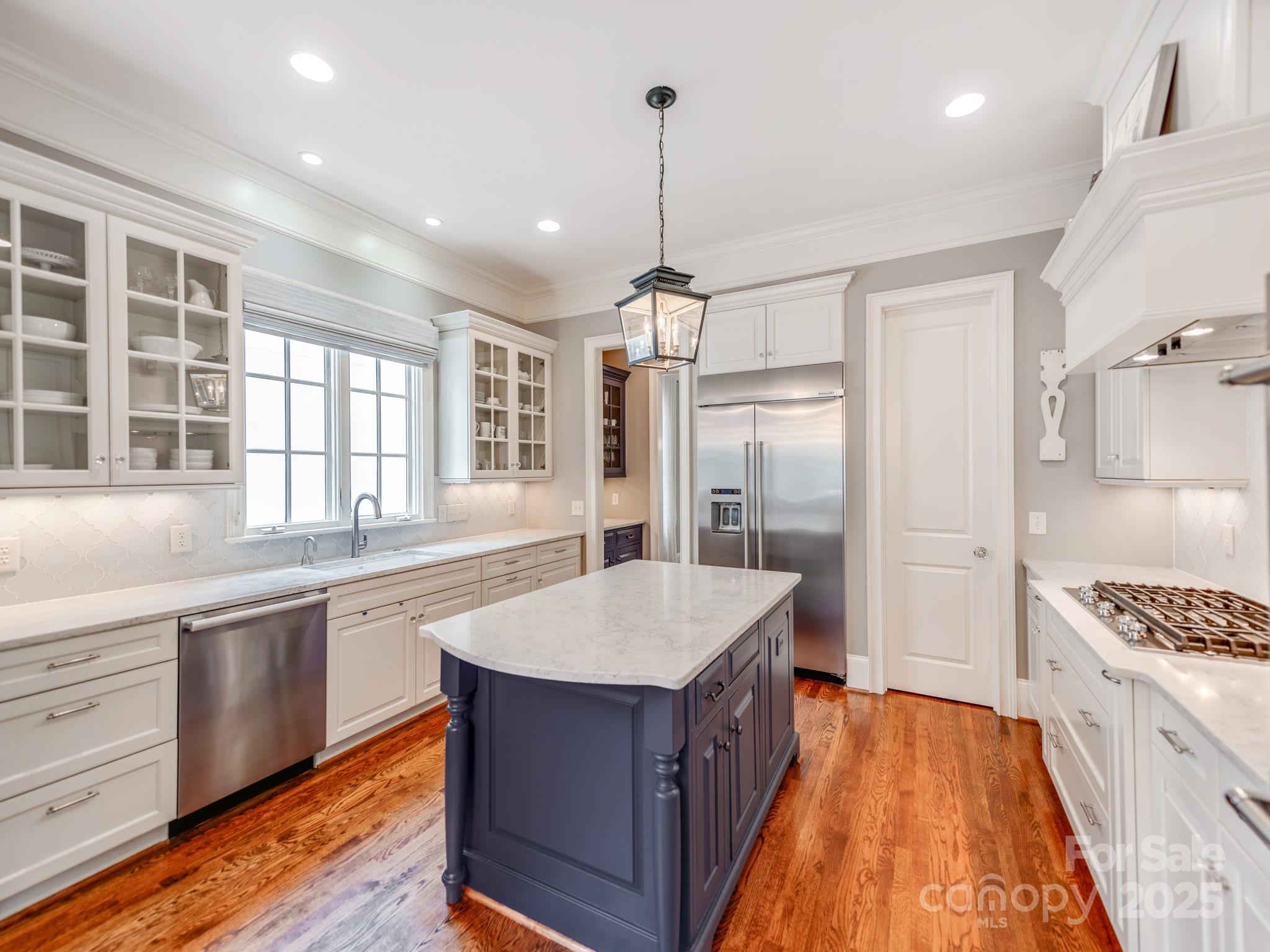 Myers Park - Residential