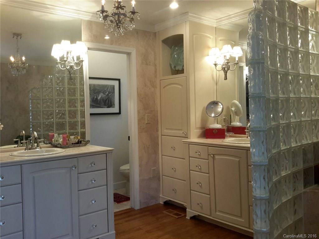 Beverly Woods East - Residential