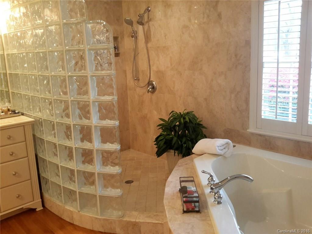 Beverly Woods East - Residential