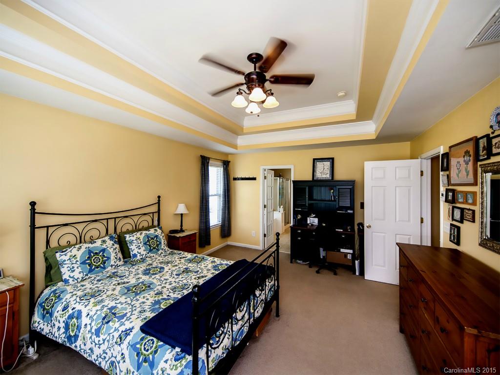 Autumn Cove At Lake Wylie - Residential