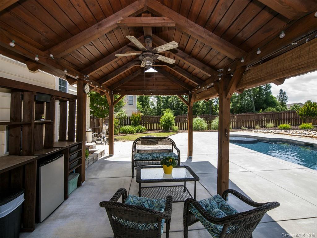 Autumn Cove At Lake Wylie - Residential