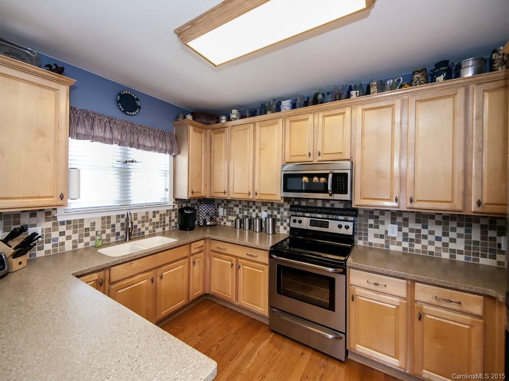 Autumn Cove At Lake Wylie - Residential