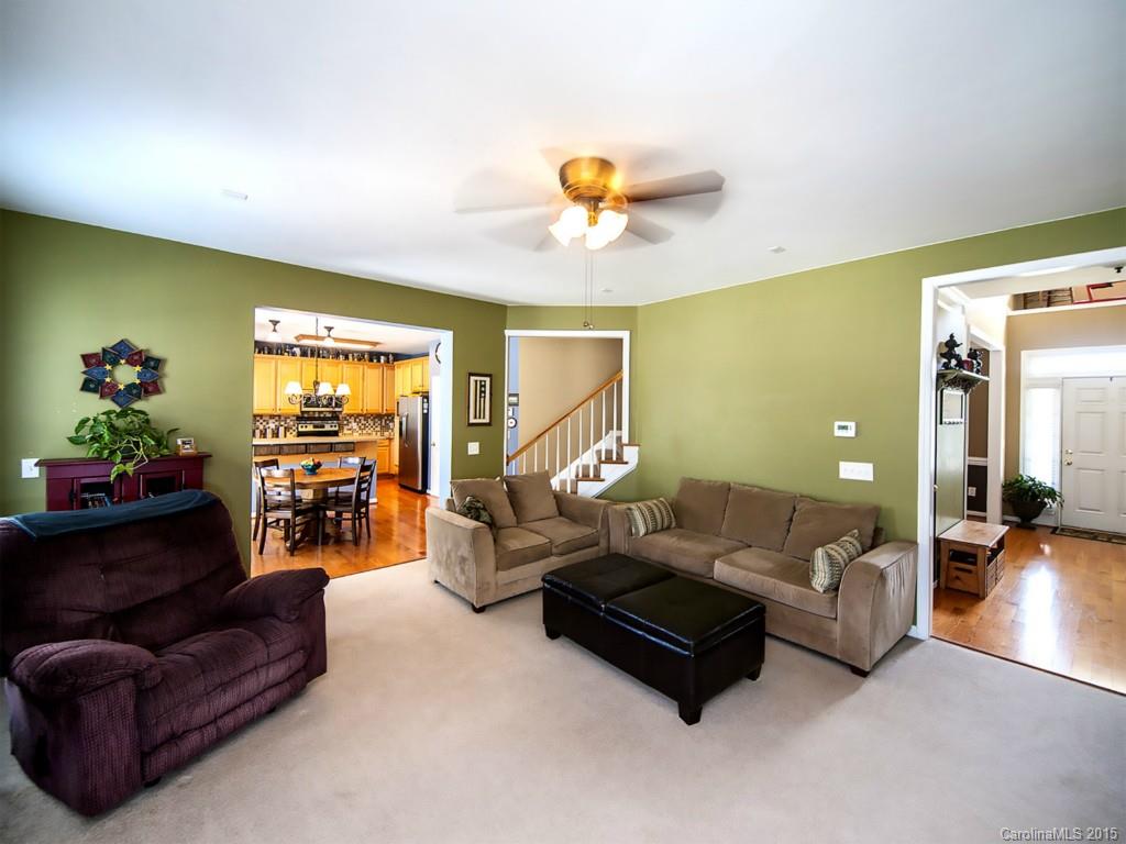 Autumn Cove At Lake Wylie - Residential