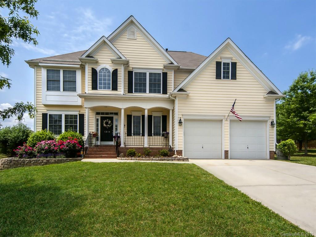 Autumn Cove At Lake Wylie - Residential