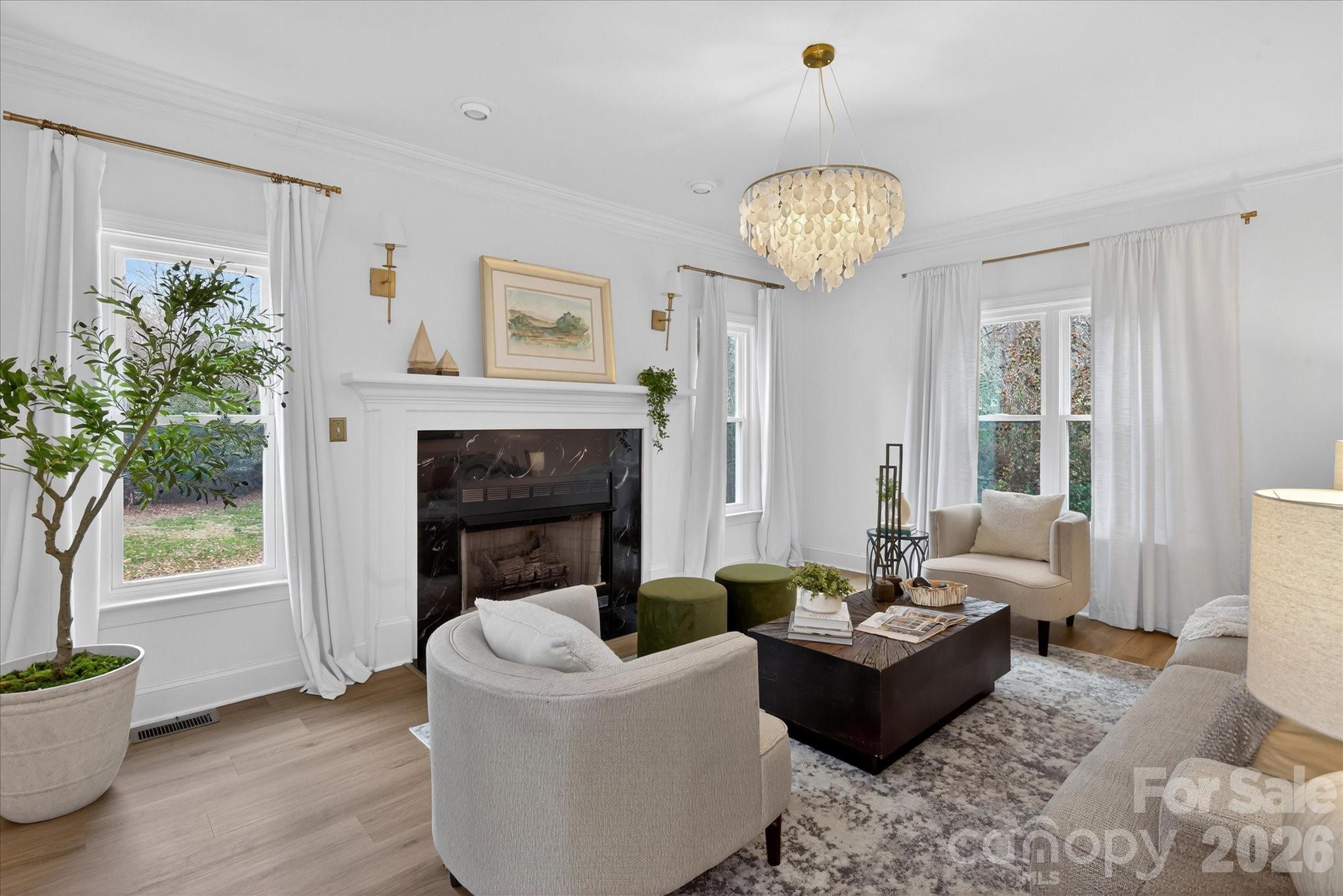 Hunters Pointe - Residential