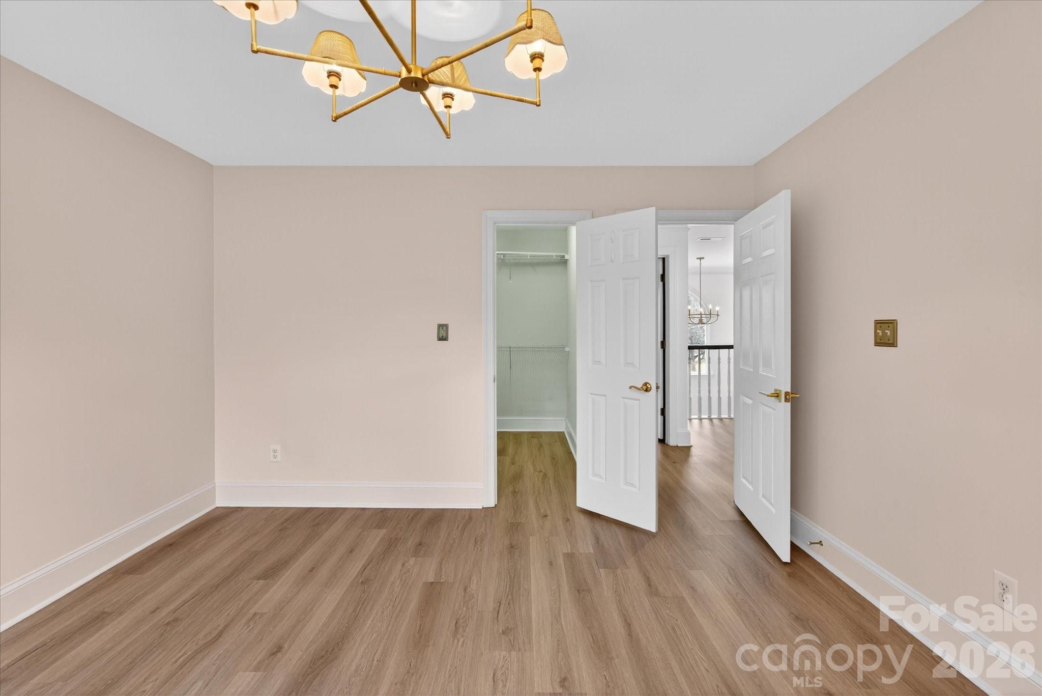 Hunters Pointe - Residential