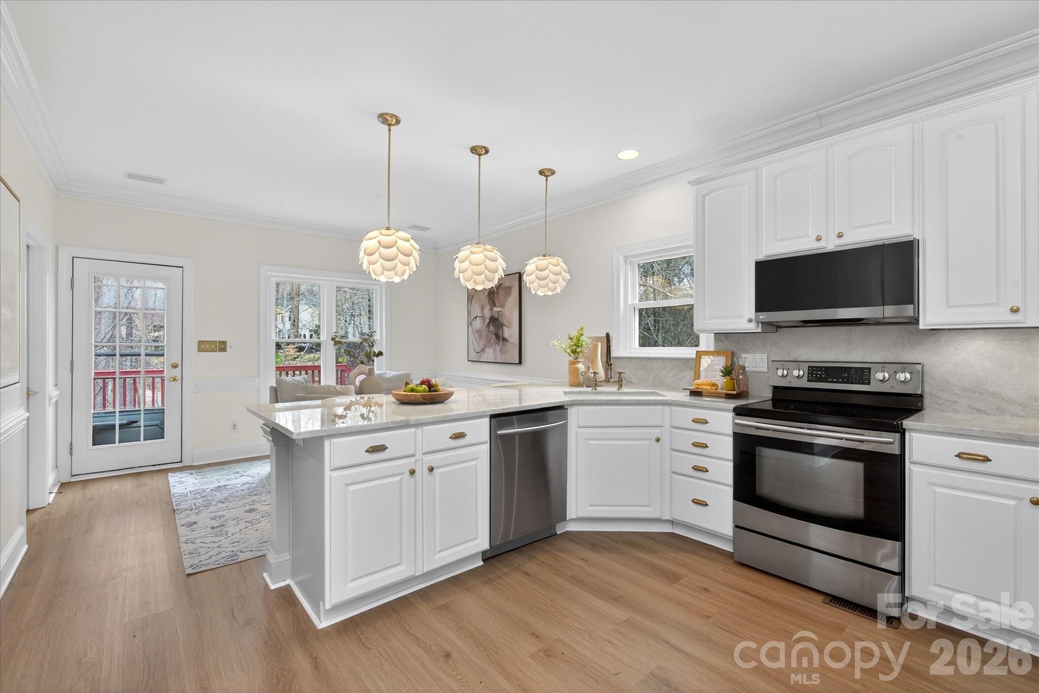 Hunters Pointe - Residential