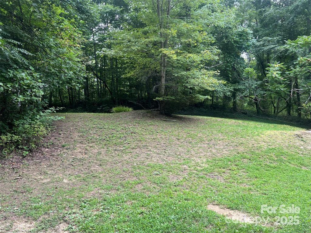 424 Sleepy Hollow Lane