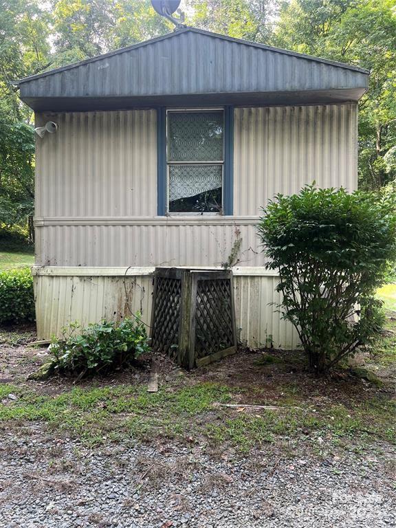 424 Sleepy Hollow Lane