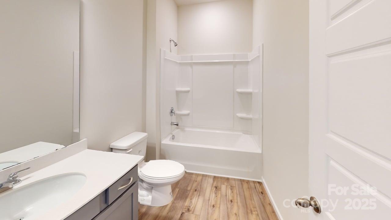 11017 Warfield Avenue 04