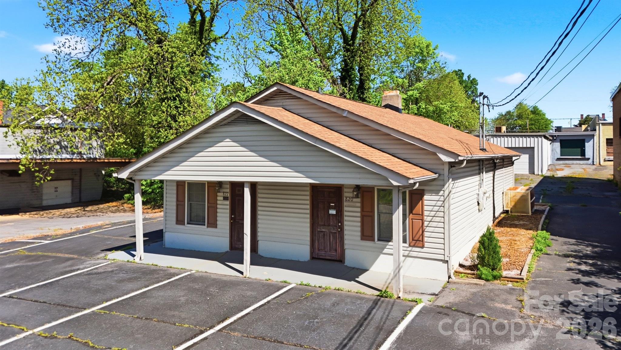 820 & 822 2nd Avenue SW