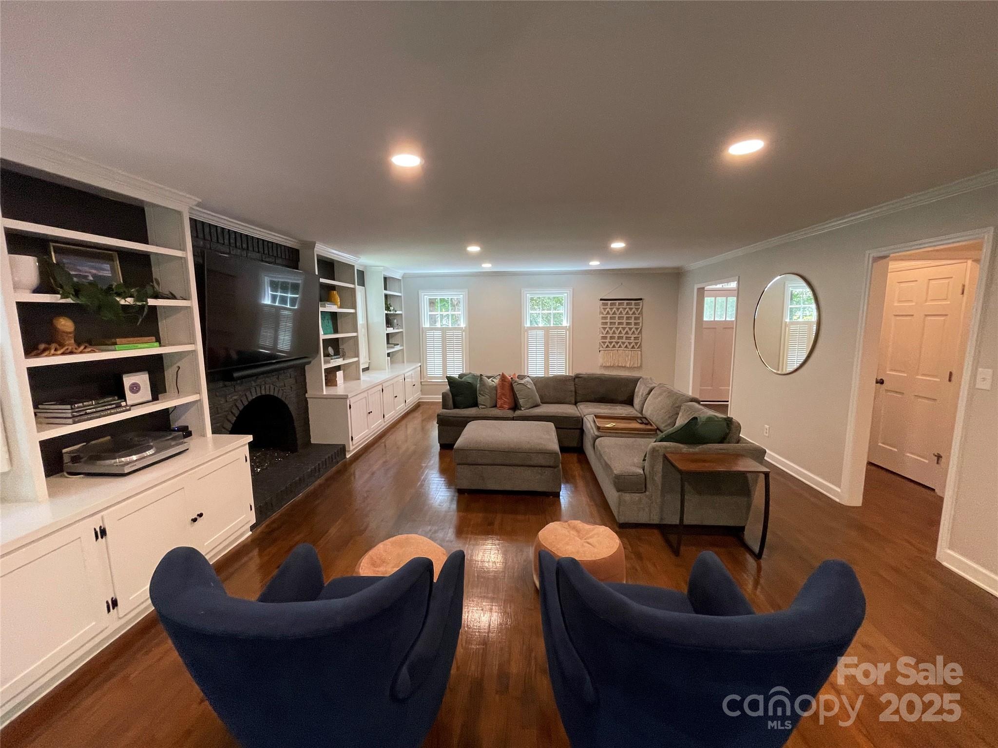 River Hills - Residential