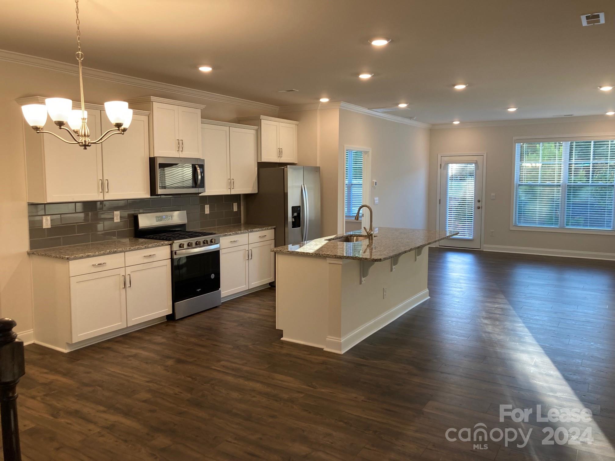 Blackstone Bay - Residential Lease