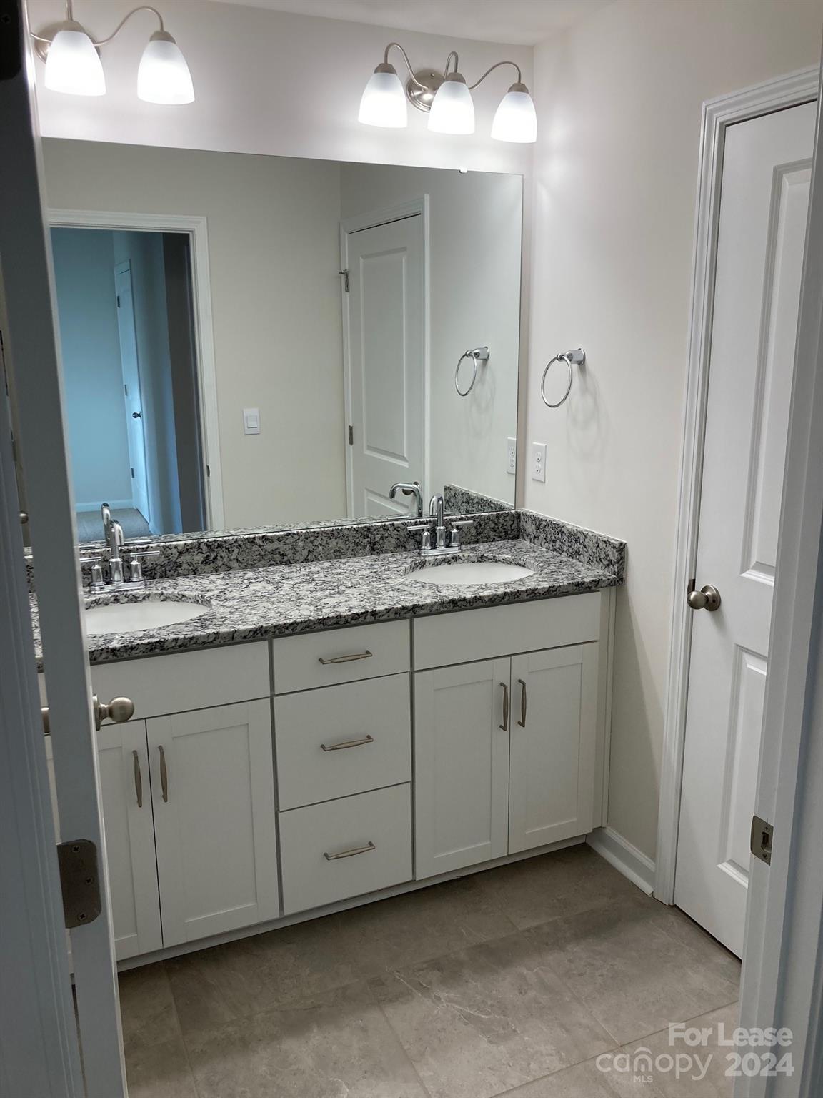 Blackstone Bay - Residential Lease