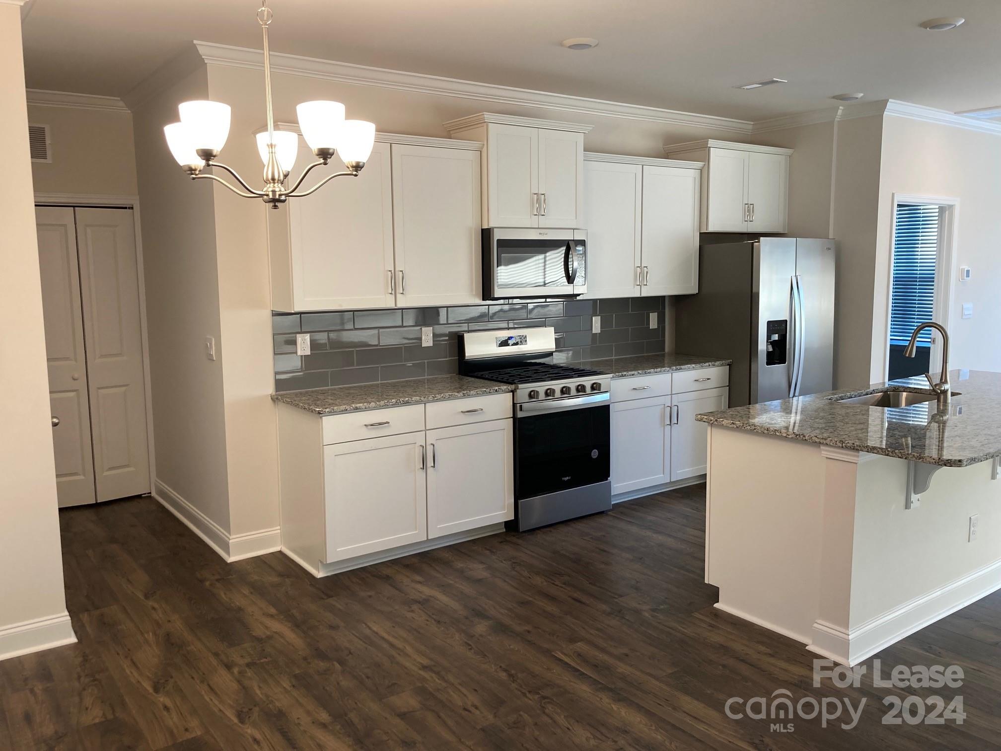 Blackstone Bay - Residential Lease