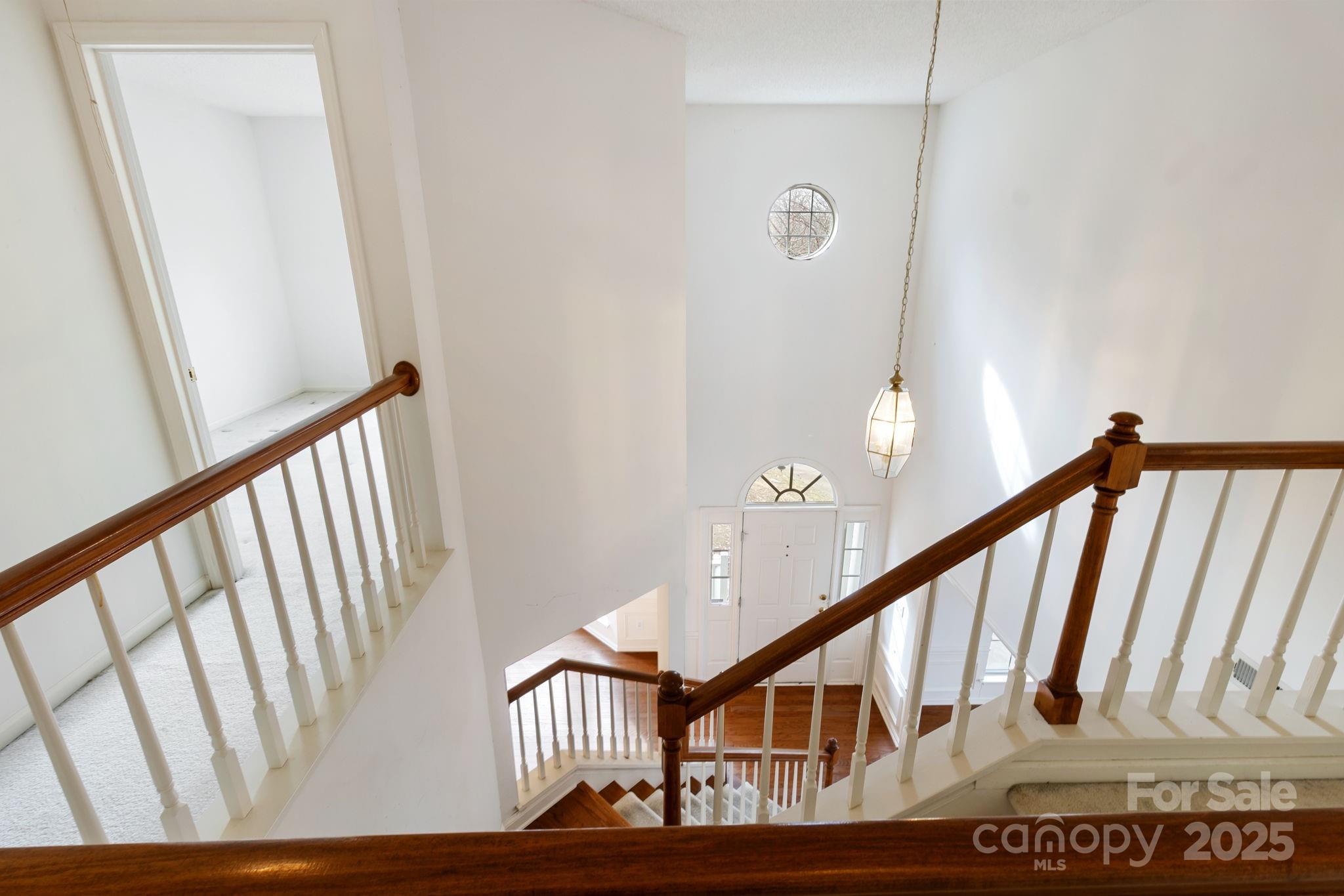 6102 Garamond Court 12