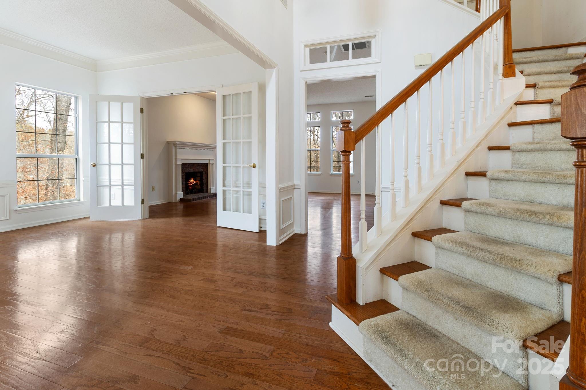 6102 Garamond Court 12