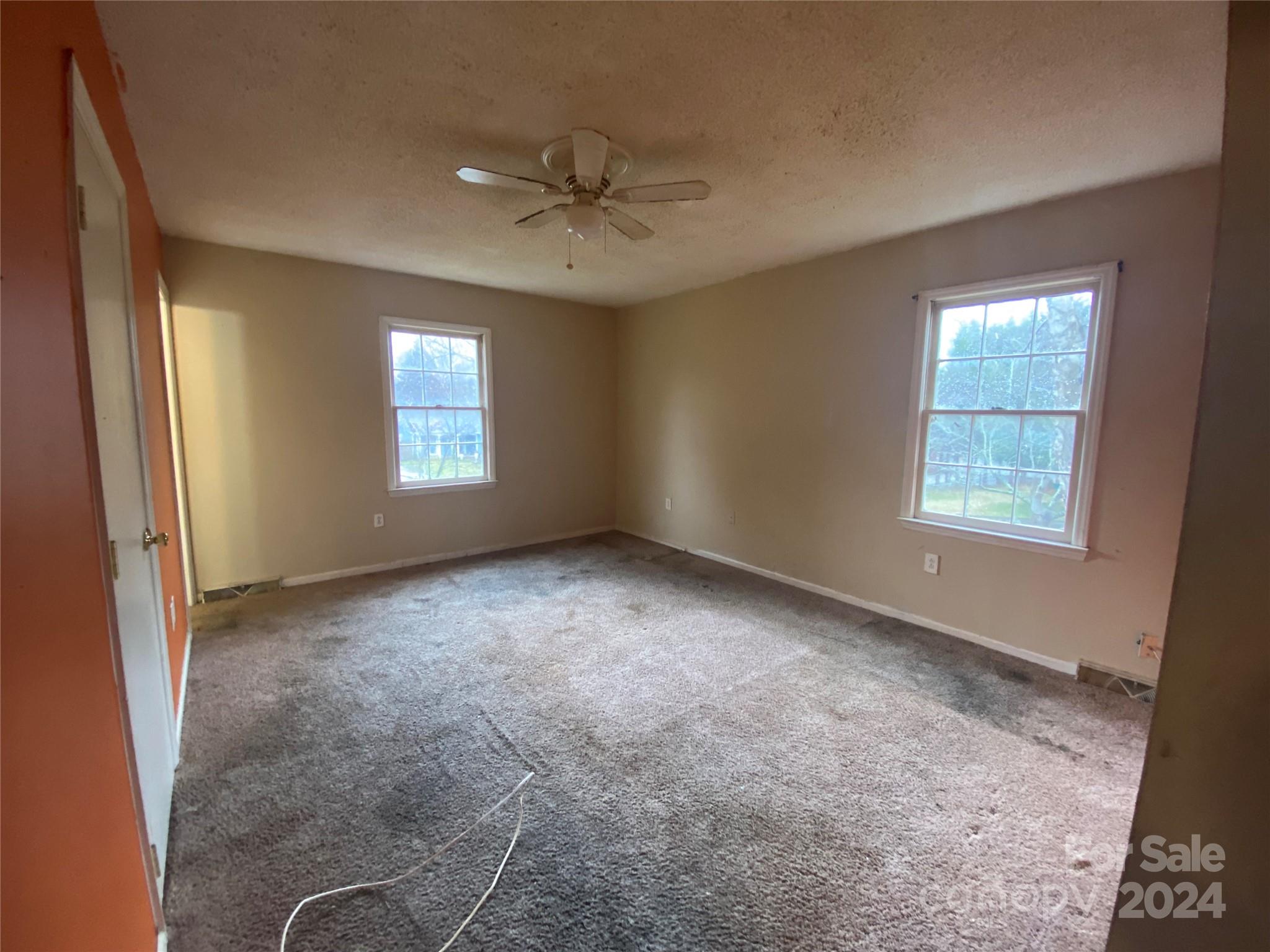 Chestnut Lake - Residential