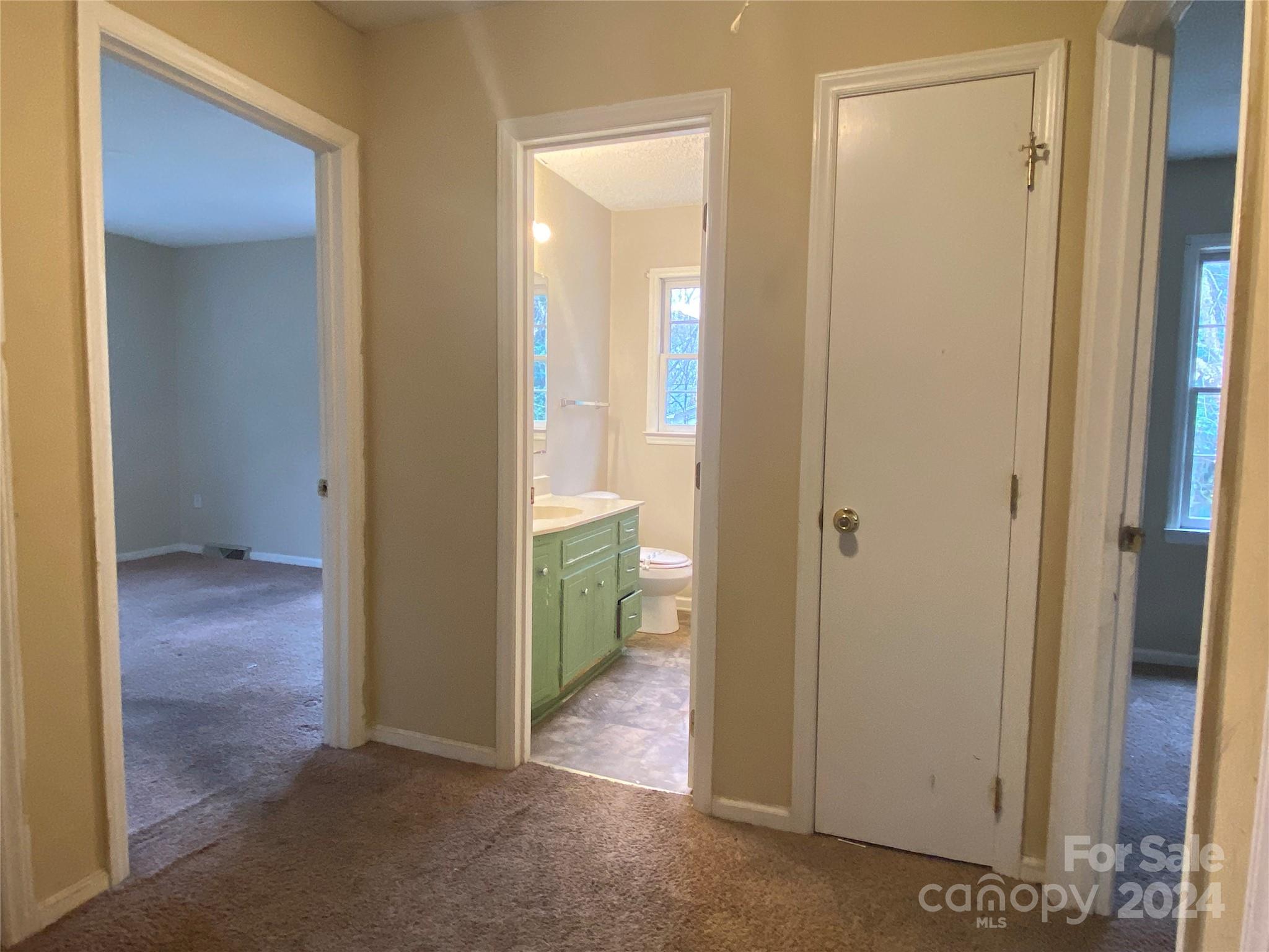 Chestnut Lake - Residential