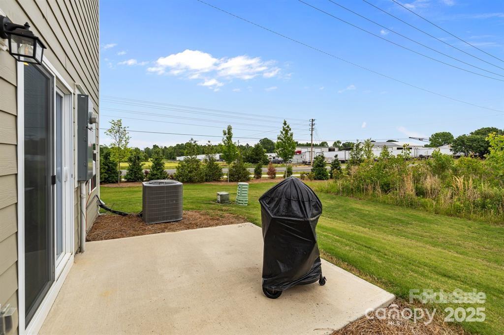 Secrest Landing - Residential Lease