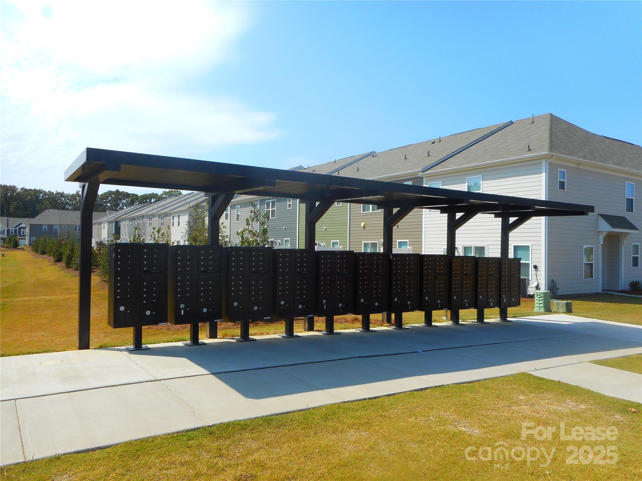 Secrest Landing - Residential Lease