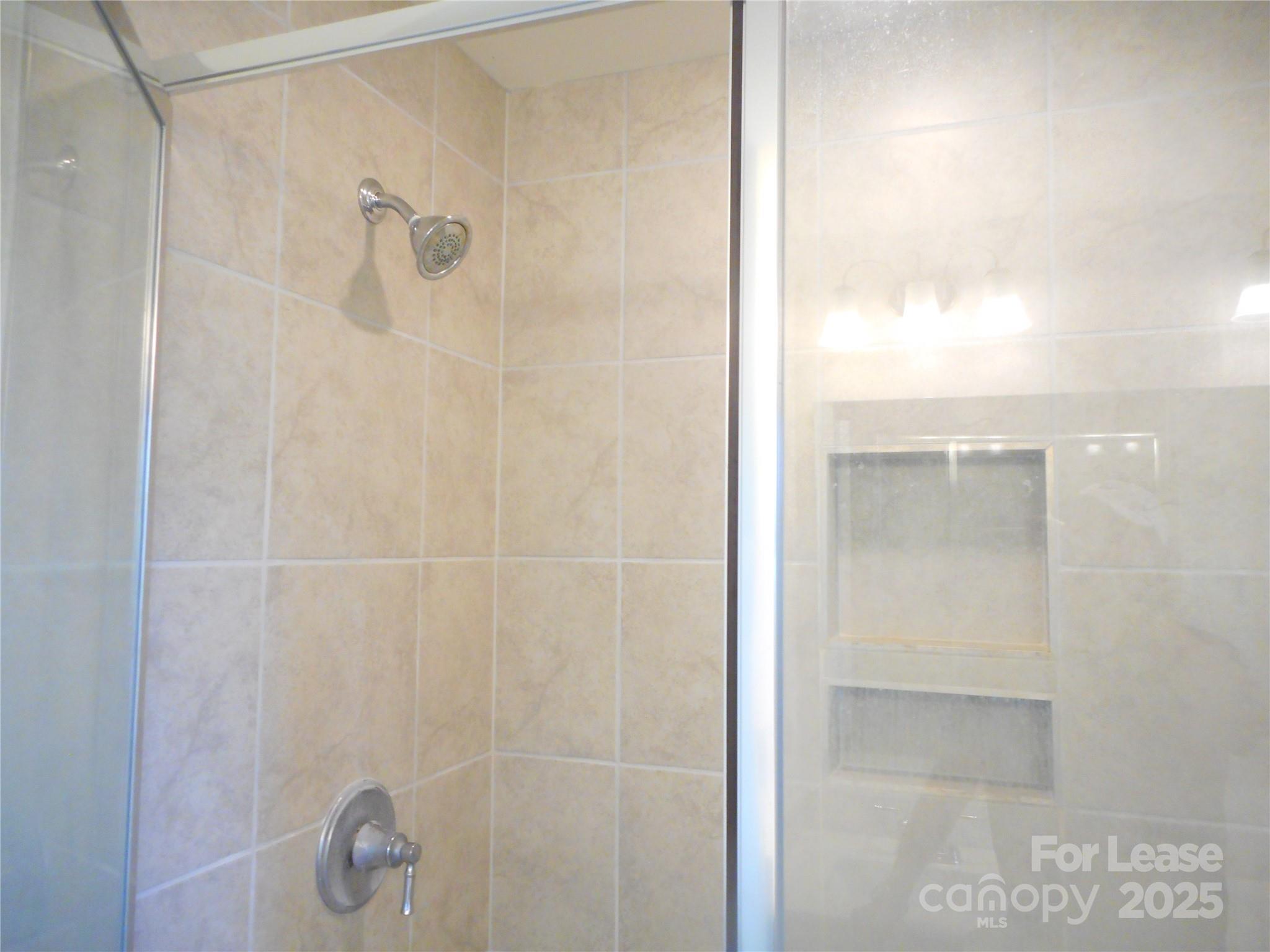 Secrest Landing - Residential Lease