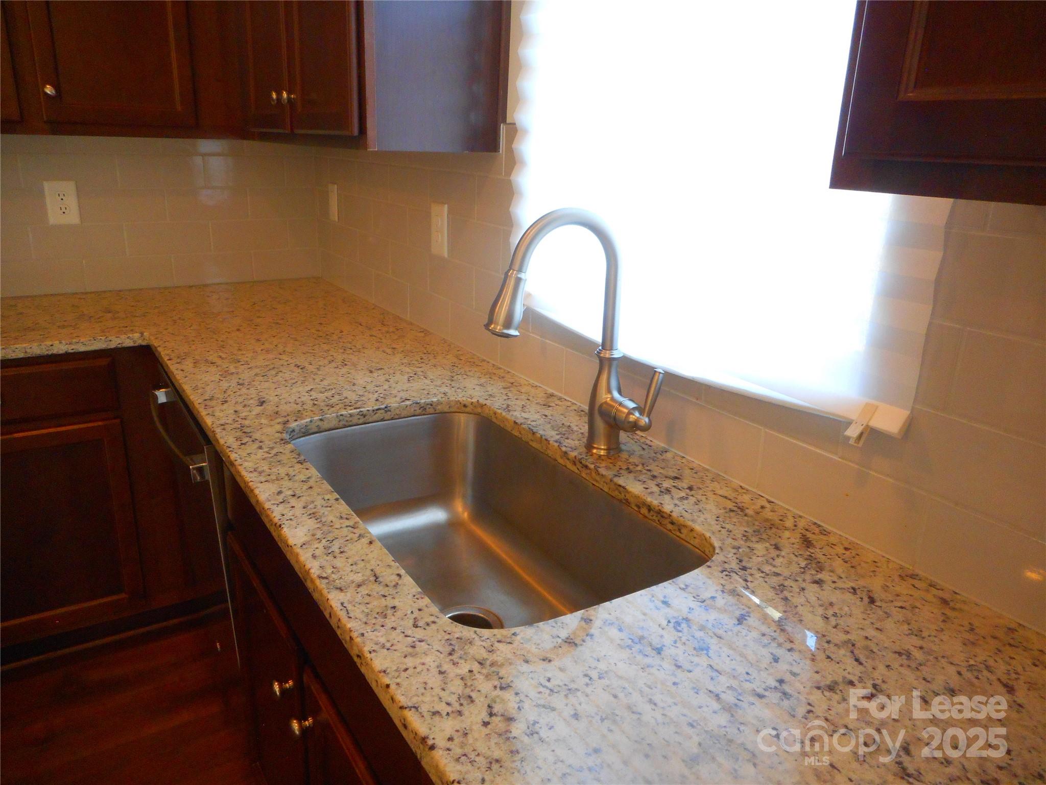 Secrest Landing - Residential Lease