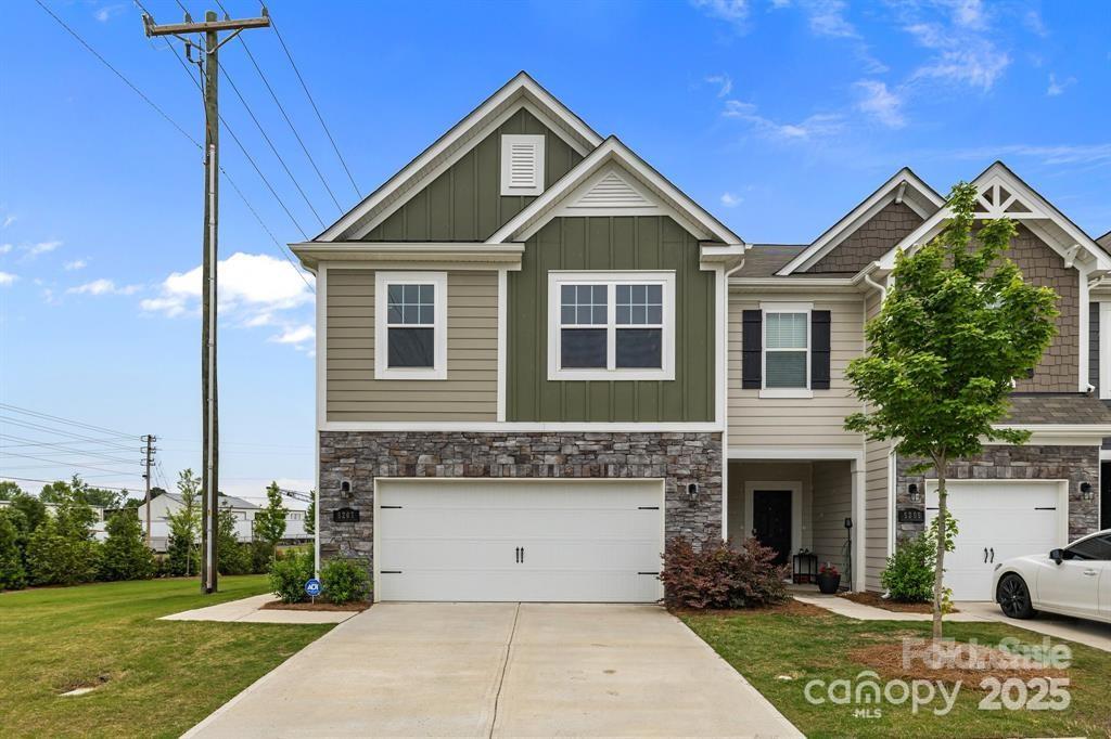 Secrest Landing - Residential Lease