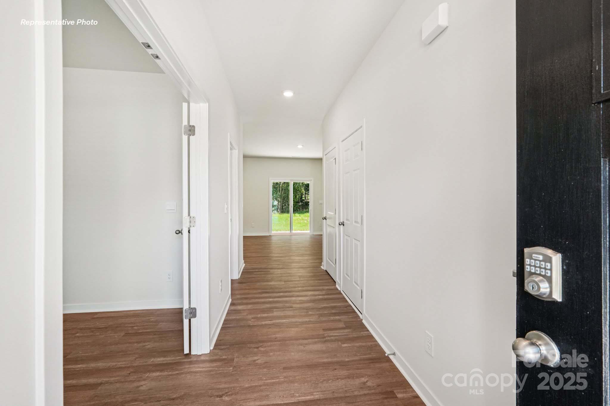 4582 Harris Elliot Road