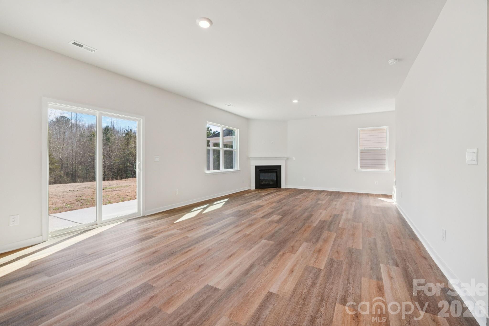 4582 Harris Elliot Road