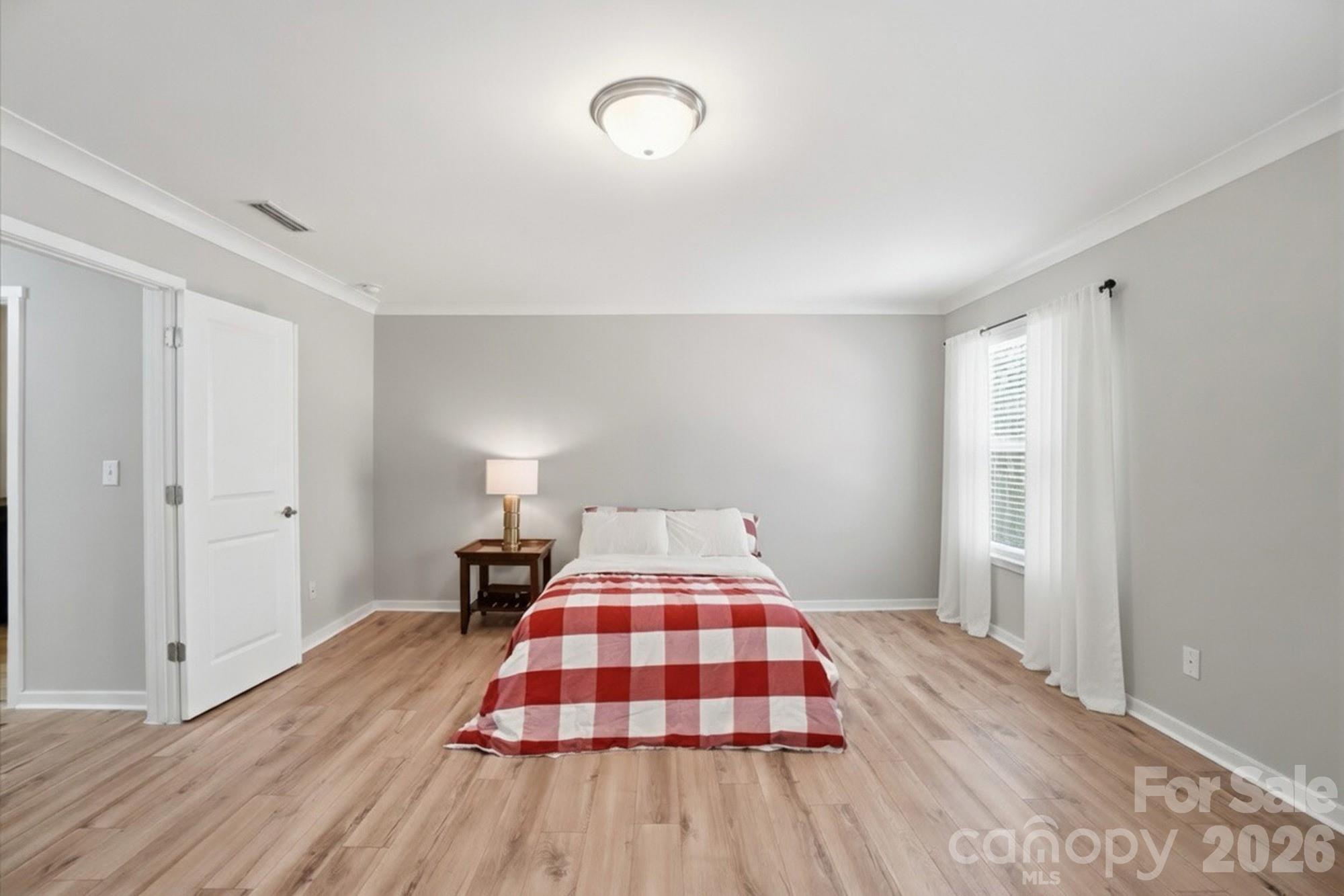 Lake Ridge - Residential