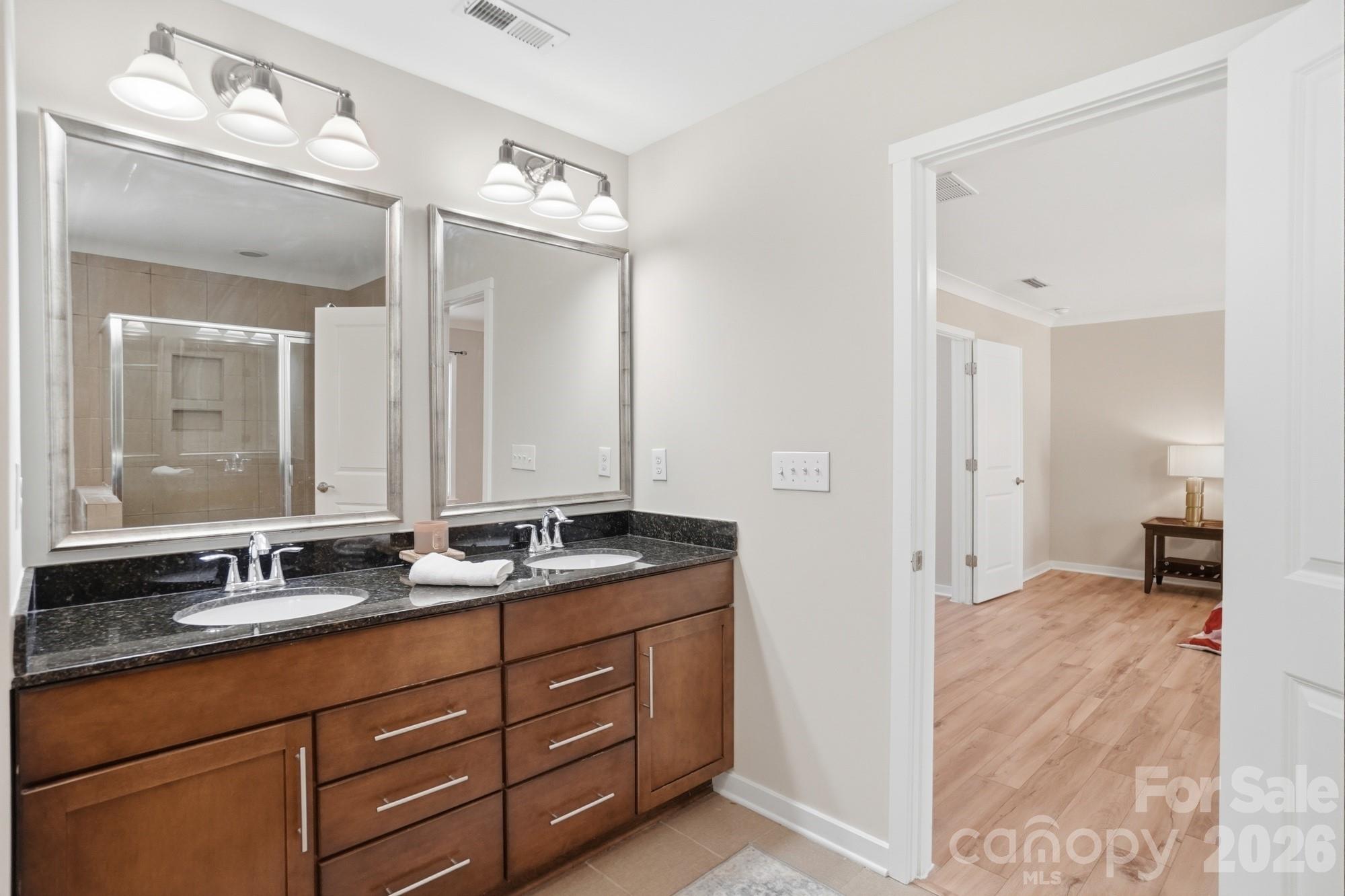 Lake Ridge - Residential