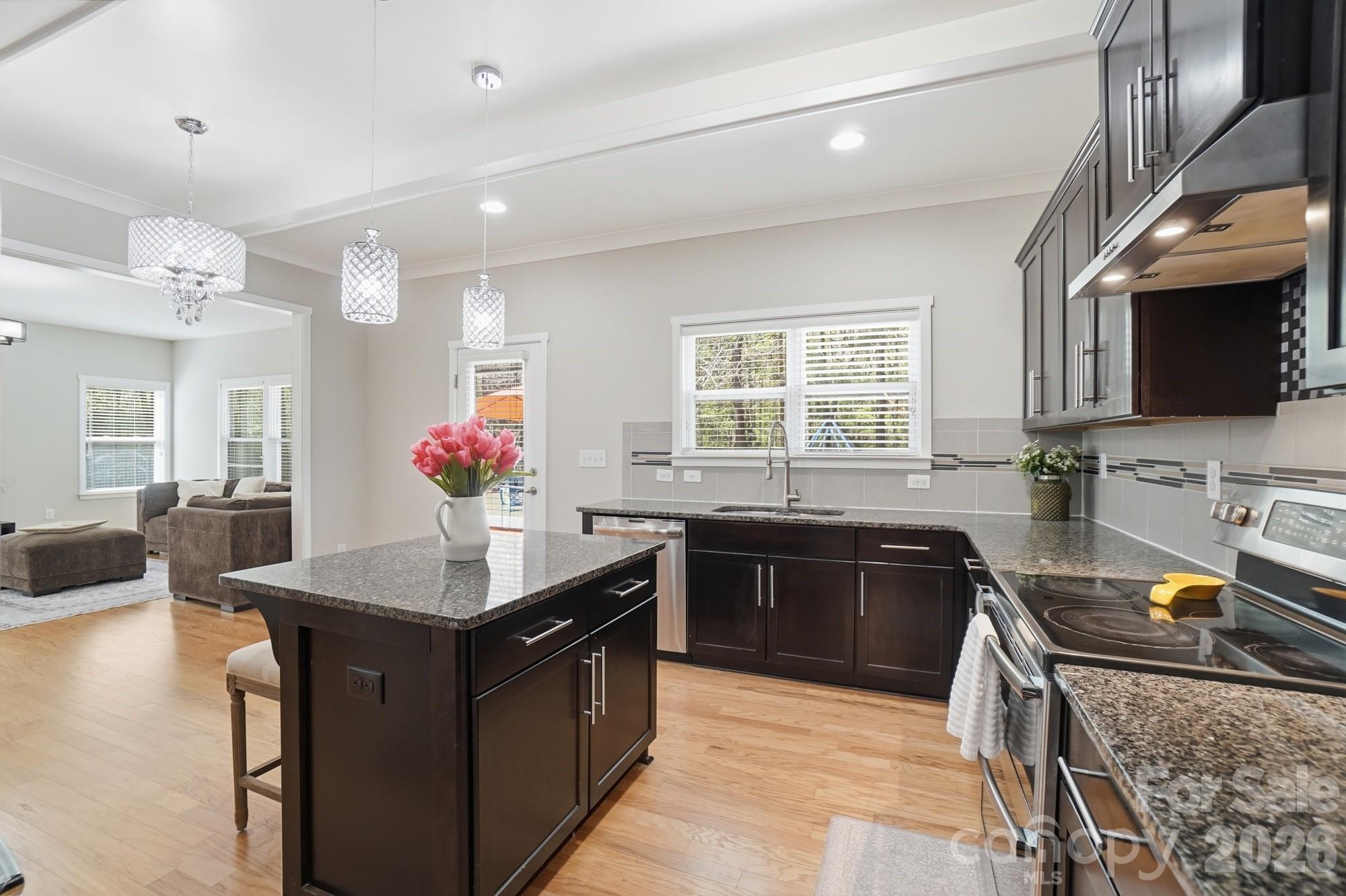 Lake Ridge - Residential