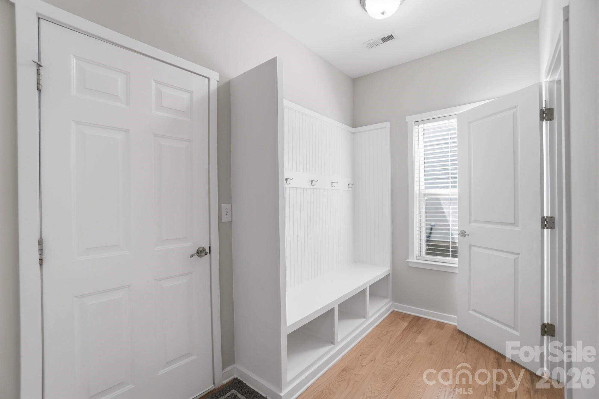 Lake Ridge - Residential