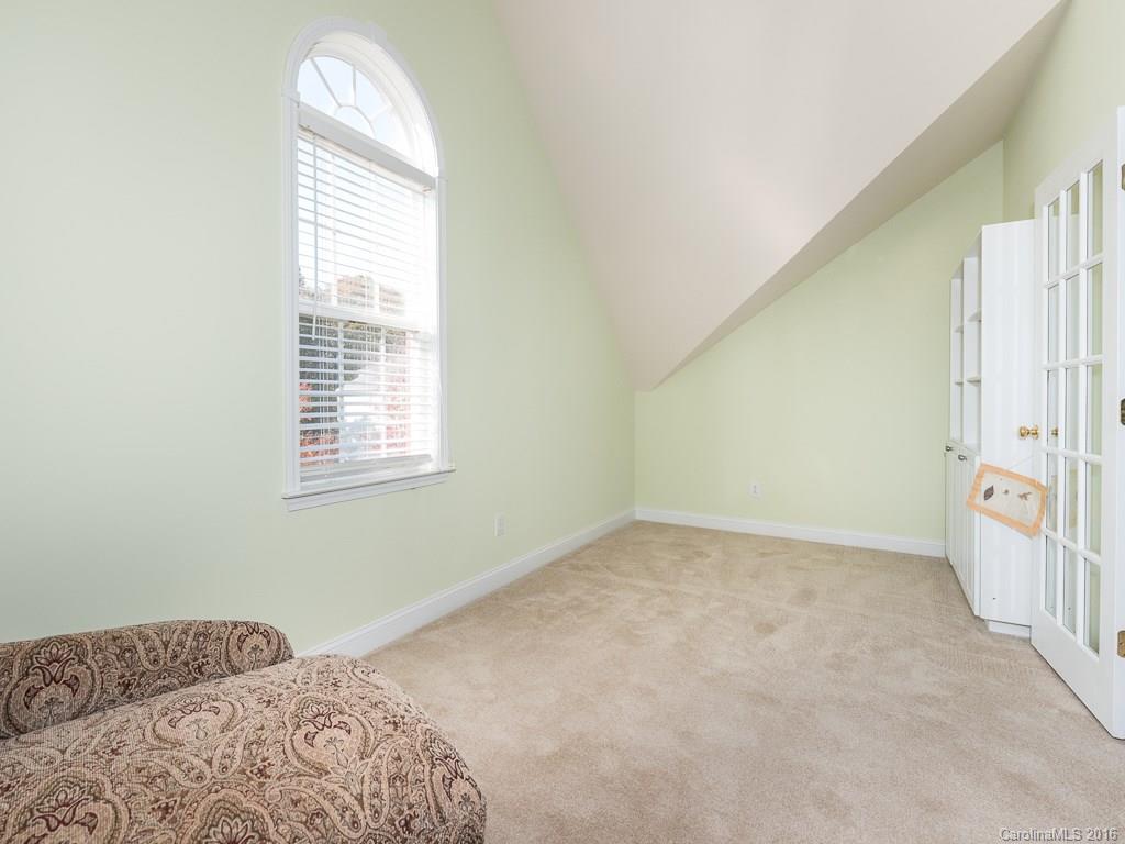 Latta Springs - Residential