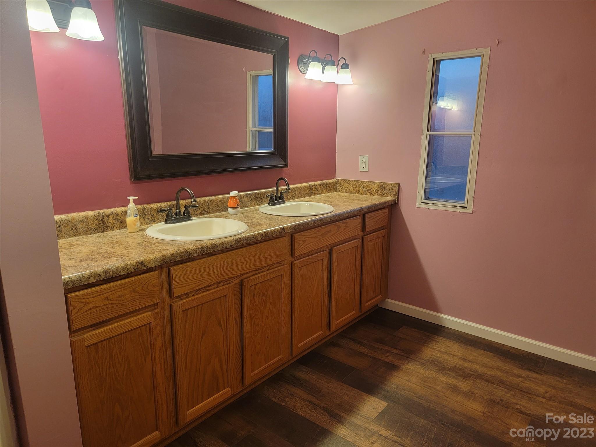 Pepper Ridge - Residential