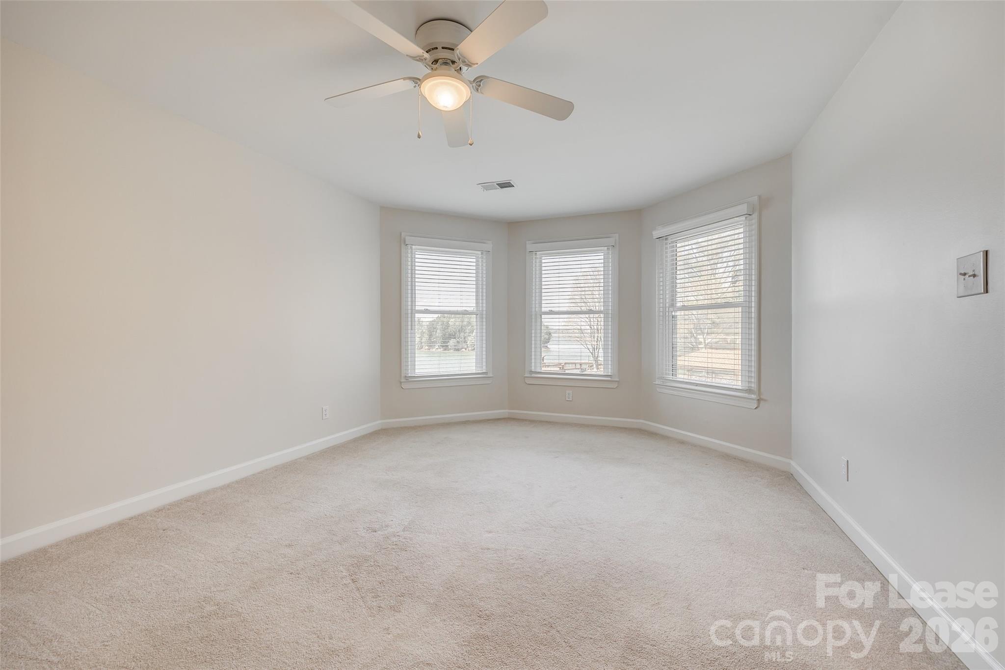 Yachtsman Point - Residential Lease