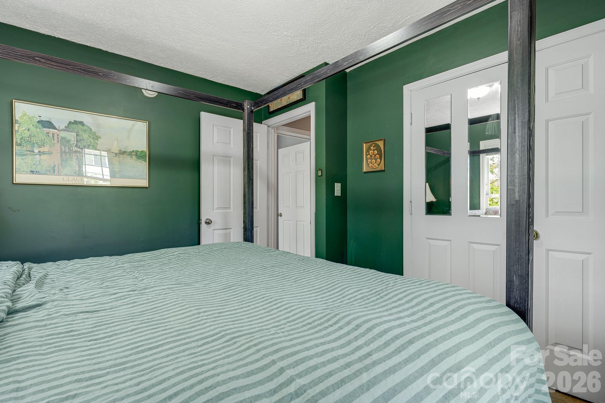 Sulphur Springs Park - Residential