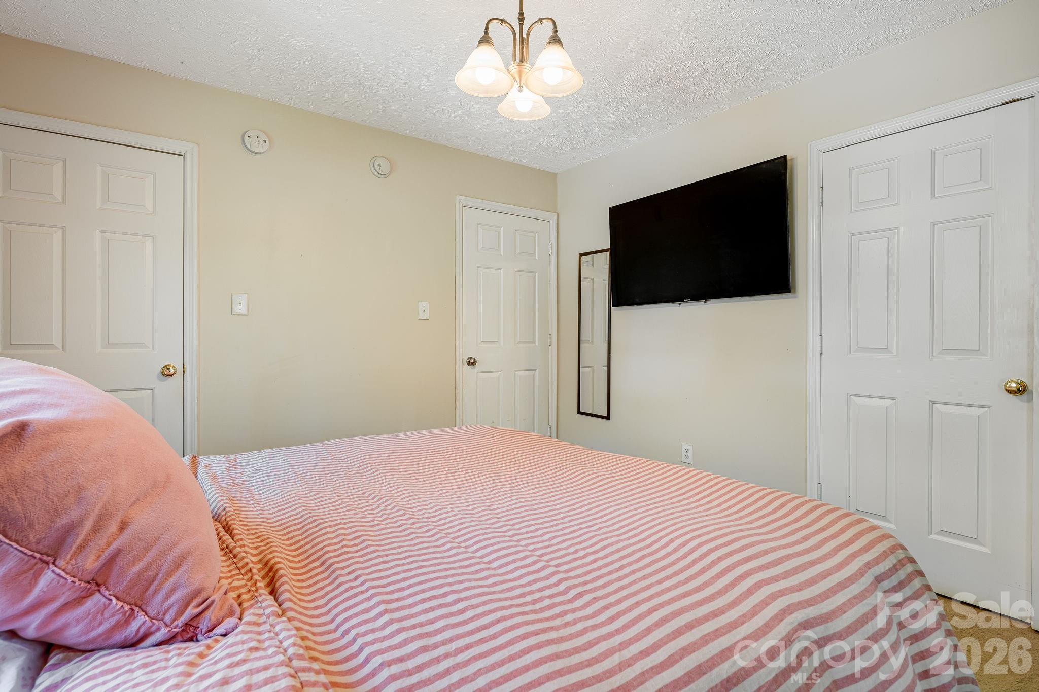 Sulphur Springs Park - Residential