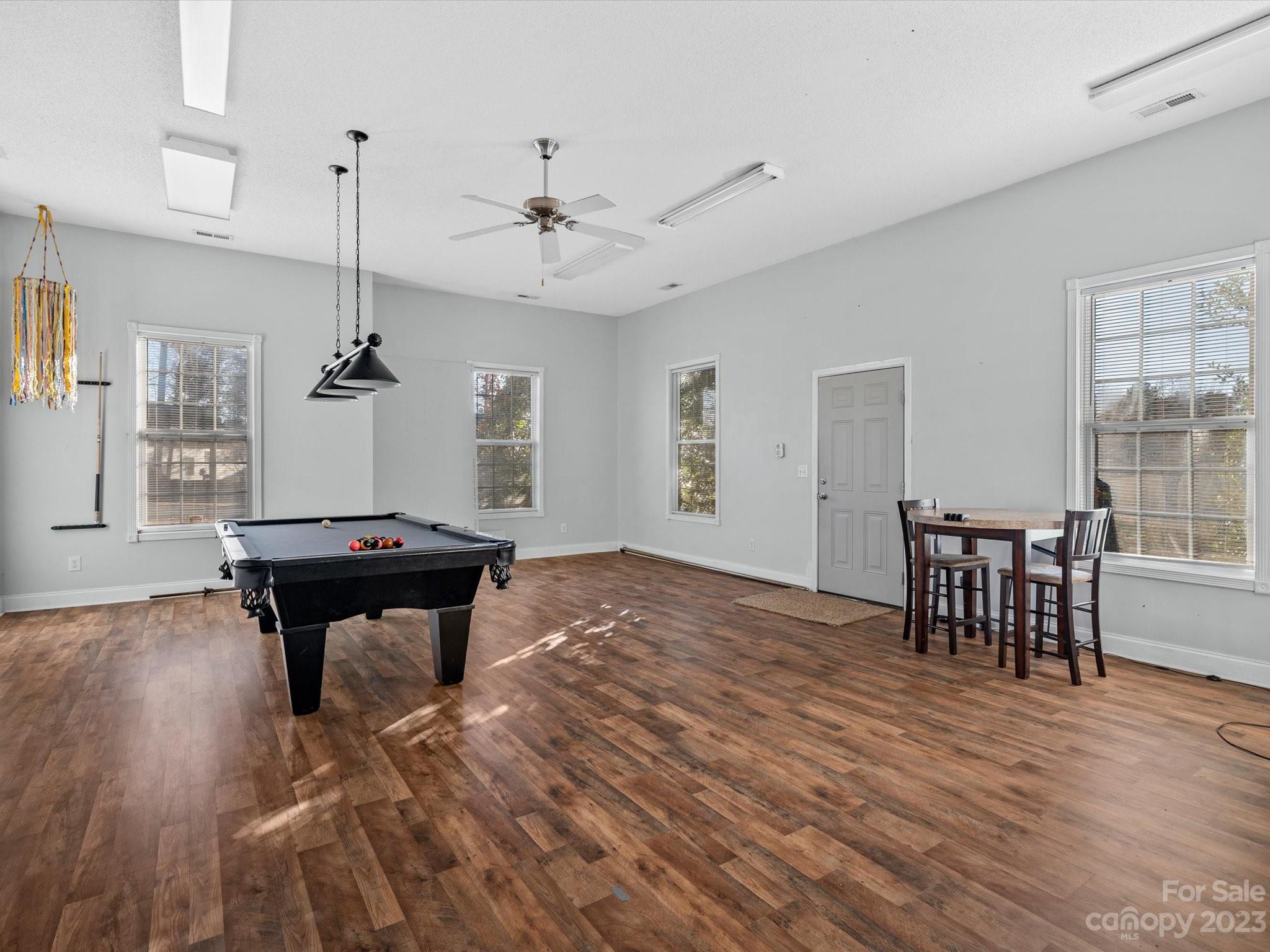 Cobblestone Village - Residential