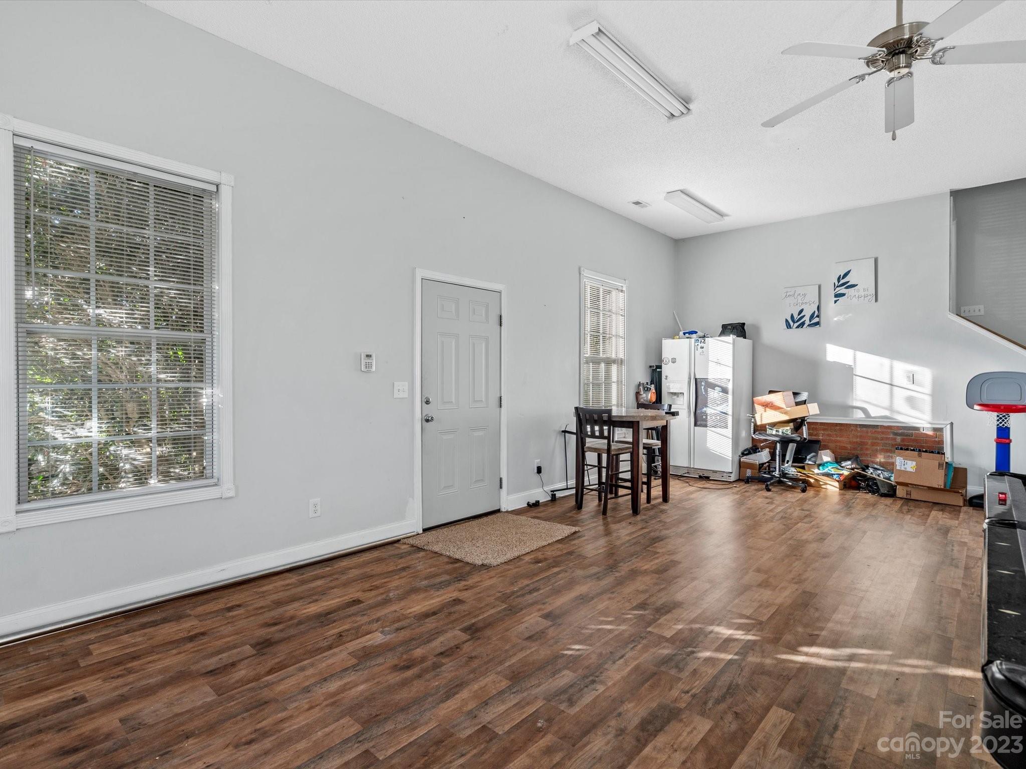 Cobblestone Village - Residential