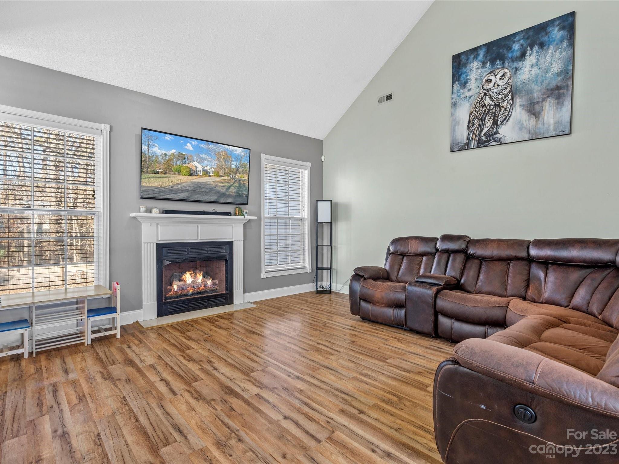 Cobblestone Village - Residential