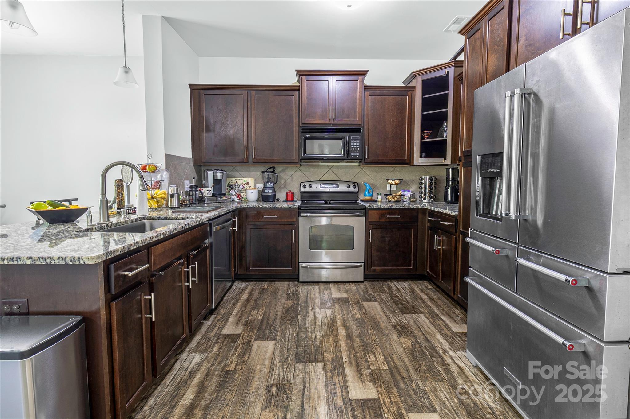 7017 Whitewater Loop