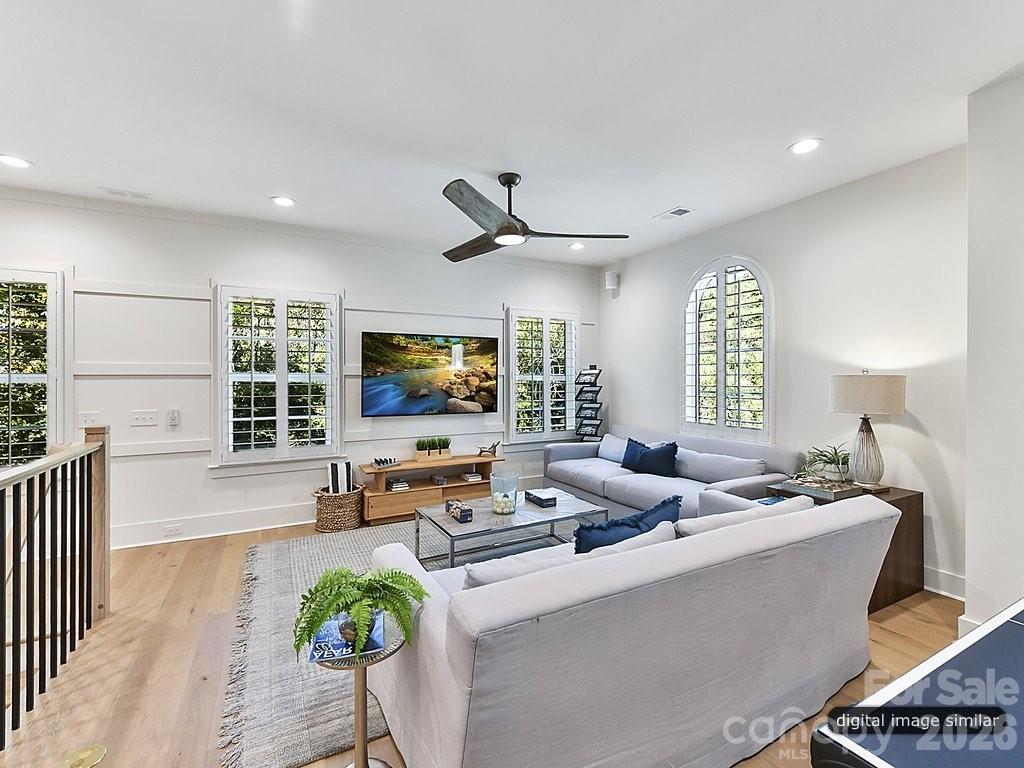 McLean - South Shore - Residential